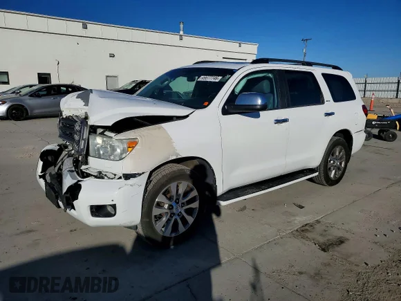 ✅ 2014 Toyota Sequoia Limited • VIN: 5TDJY5G10ES094698 • Lot: 46677746. Listed on Copart with 154,799 mi. Free auction sales archive from the USA and detailed vehicle history report at DreamBid. Image 1.