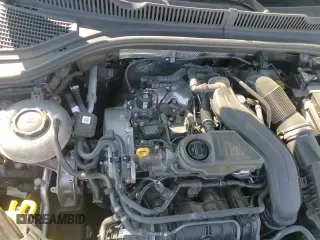 ✅ 2023 Volkswagen Jetta Sport • VIN: 3VWBM7BU6PM010784 • Lot: 86697185. Wystawiony na Copart z przebiegiem 68 664 mil. Bezpłatny archiwum sprzedaży aukcyjnych z USA i szczegółowy raport historii pojazdu na DreamBid. Zdjęcie 13.