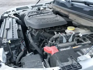 ✅ 2024 Jeep Wagoneer Series II • VIN: 1C4SJRBP5RS146318 • Lot: 43751574. Listed on IAAI with 50,351 mi. Free auction sales archive from the USA and detailed vehicle history report at DreamBid. Image 21.