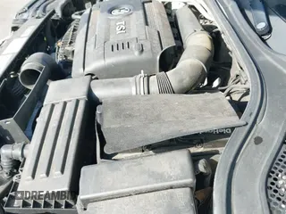 ✅ 2016 Volkswagen Passat S • VIN: 1VWAT7A31GC048223 • Lot: 41523658. Wystawiony na IAAI z przebiegiem 151 618 mil. Bezpłatny archiwum sprzedaży aukcyjnych z USA i szczegółowy raport historii pojazdu na DreamBid. Zdjęcie 19.