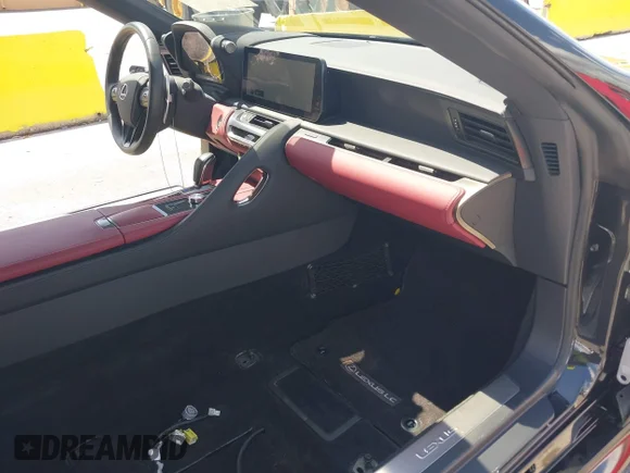 ✅ 2024 Lexus LC 500h • VIN: JTHMPAAY0RA108955 • Лот: 44738237. Опубліковано раніше на IAAI з пробігом 1 588 миль. Безкоштовний доступ до архіву аукціонних продажів зі США та докладний звіт про історію автомобіля на DreamBid. Зображення 5.