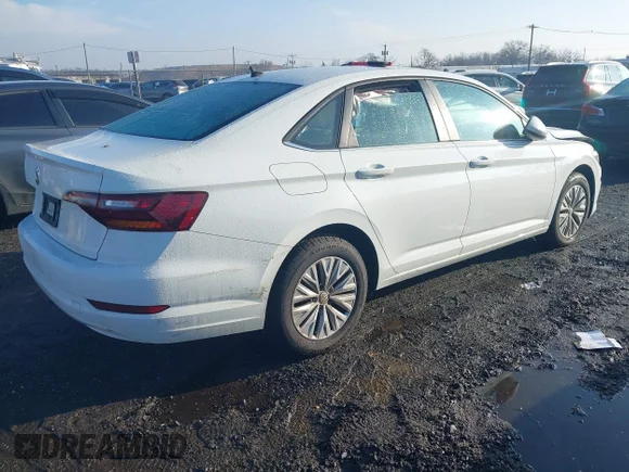 ✅ 2019 Volkswagen Jetta S • VIN: 3VWC57BU0KM260497 • Lot: 44021834. Wystawiony na IAAI z przebiegiem 60 141 mil. Bezpłatny archiwum sprzedaży aukcyjnych z USA i szczegółowy raport historii pojazdu na DreamBid. Zdjęcie 4.
