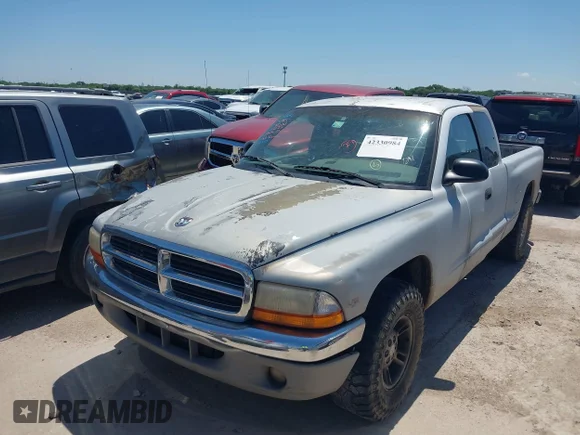 ✅ 1999 Dodge Dakota SLT • VIN: 1B7GL22X7XS185559 • Лот: 42330984. Опубліковано раніше на IAAI з пробігом 189 896 миль. Безкоштовний доступ до архіву аукціонних продажів зі США та докладний звіт про історію автомобіля на DreamBid. Зображення 6.