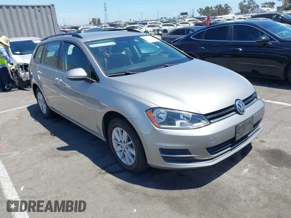 ✅ 2016 Volkswagen Golf TSI S • VIN: 3VWC17AU3GM514286 • Lot: 42696426. Wystawiony na IAAI z przebiegiem 156 436 mil. Bezpłatny archiwum sprzedaży aukcyjnych z USA i szczegółowy raport historii pojazdu na DreamBid. Zdjęcie 1.