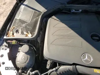 ✅ 2019 Mercedes-Benz C 300 • VIN: 55SWF8EB1KU289992 • Лот: 82409405. Опубликован ранее на Copart с пробегом 94 042 миль. Бесплатный доступ к архиву аукционных продаж из США и подробный отчёт об истории автомобиля на DreamBid. Изображение 16.