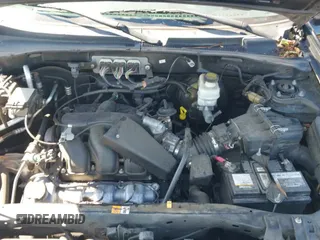 ✅ 2007 Mercury Mariner Premier • VIN: 4M2CU97187KJ16298 • Lot: 42750719. Wystawiony na IAAI z przebiegiem 157 766 mil. Bezpłatny archiwum sprzedaży aukcyjnych z USA i szczegółowy raport historii pojazdu na DreamBid. Zdjęcie 12.