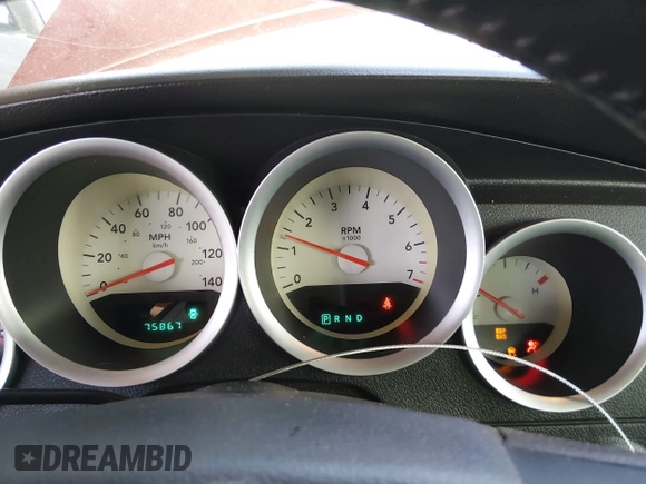 ✅ 2007 Dodge Charger • VIN: 2B3KA43G17H831231 • Lot: 44903946. Wystawiony na IAAI z przebiegiem 75 867 mil. Bezpłatny archiwum sprzedaży aukcyjnych z USA i szczegółowy raport historii pojazdu na DreamBid. Zdjęcie 7.