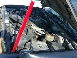 ✅ 1998 GMC Sonoma • VIN: 1GTCS1448WK502617 • Лот: 41476320. Опубликован ранее на IAAI с пробегом 220 435 миль. Бесплатный доступ к архиву аукционных продаж из США и подробный отчёт об истории автомобиля на DreamBid. Изображение 21.