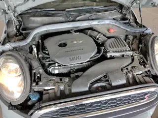 ✅ 2018 MINI Convertible Cooper S • VIN: WMWWG9C52J3E38844 • Lot: 56579205. Listed on Copart with 55,133 mi. Free auction sales archive from the USA and detailed vehicle history report at DreamBid. Image 14.