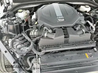 ✅ 2023 Cadillac CT5-V • VIN: 1G6DR5RW8P0130391 • Lot: 53376695. Wystawiony na Copart z przebiegiem 7 281 mil. Bezpłatny archiwum sprzedaży aukcyjnych z USA i szczegółowy raport historii pojazdu na DreamBid. Zdjęcie 16.