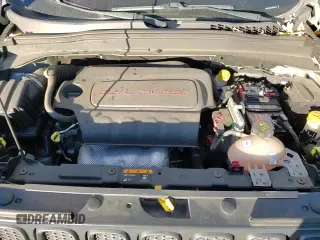 ✅ 2018 Jeep Renegade Trailhawk • VIN: ZACCJBCB6JPJ09140 • Lot: 92918475. Wystawiony na Copart z przebiegiem 50 323 mil. Bezpłatny archiwum sprzedaży aukcyjnych z USA i szczegółowy raport historii pojazdu na DreamBid. Zdjęcie 13.