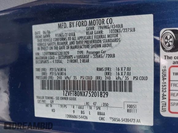 ✅ 2007 Ford Mustang Deluxe • VIN: 1ZVFT80NX75201829 • Lot: 44968380. Wystawiony na IAAI z przebiegiem 226 036 mil. Bezpłatny archiwum sprzedaży aukcyjnych z USA i szczegółowy raport historii pojazdu na DreamBid. Zdjęcie 9.