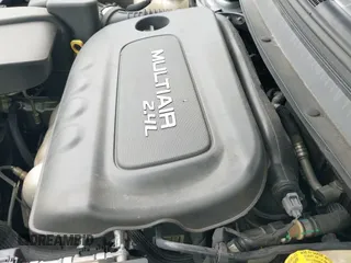 ✅ 2017 Jeep Cherokee Limited • VIN: 1C4PJMDB2HW528226 • Lot: 42830846. Wystawiony na IAAI z przebiegiem 128 222 mil. Bezpłatny archiwum sprzedaży aukcyjnych z USA i szczegółowy raport historii pojazdu na DreamBid. Zdjęcie 19.