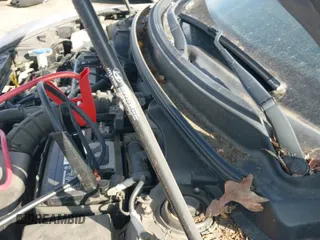 ✅ 2014 Hyundai Veloster Turbo • VIN: KMHTC6AE3EU196500 • Lot: 41586949. Wystawiony na IAAI z przebiegiem 132 911 mil. Bezpłatny archiwum sprzedaży aukcyjnych z USA i szczegółowy raport historii pojazdu na DreamBid. Zdjęcie 12.