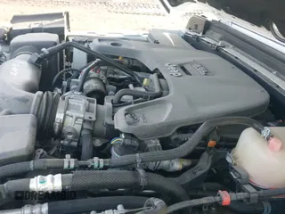 ✅ 2021 Jeep Wrangler Unlimited Sahara • VIN: 1C4HJXEG9MW532302 • Lot: 41646755. Wystawiony na IAAI z przebiegiem 32 893 mil. Bezpłatny archiwum sprzedaży aukcyjnych z USA i szczegółowy raport historii pojazdu na DreamBid. Zdjęcie 19.