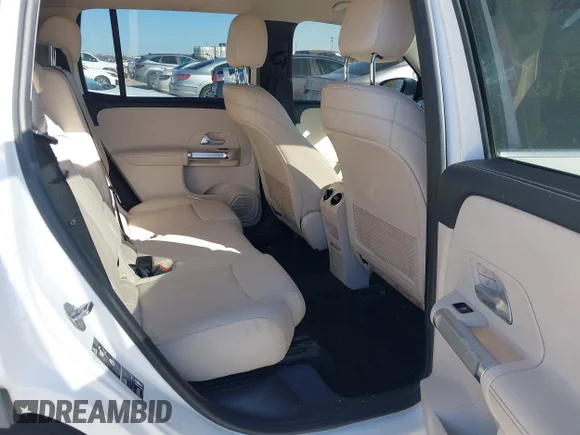 ✅ 2021 Mercedes-Benz GLB 250 • VIN: W1N4M4GB9MW089387 • Lot: 43967956. Wystawiony na IAAI z przebiegiem 100 551 mil. Bezpłatny archiwum sprzedaży aukcyjnych z USA i szczegółowy raport historii pojazdu na DreamBid. Zdjęcie 8.
