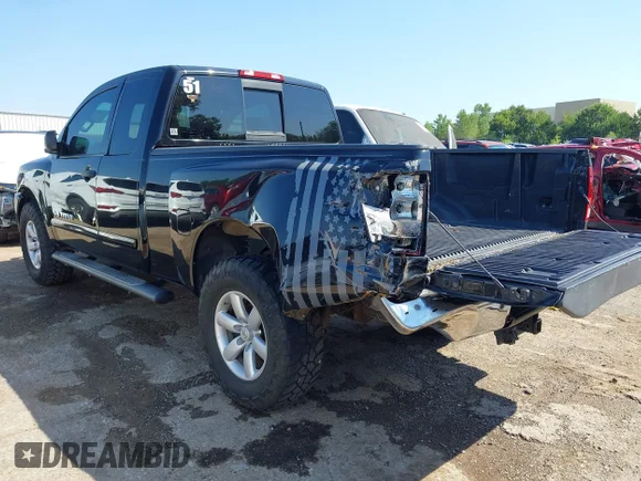 ✅ 2013 Nissan Titan SV • VIN: 1N6BA0CA8DN314544 • Lot: 43103425. Wystawiony na IAAI z przebiegiem 120 565 mil. Bezpłatny archiwum sprzedaży aukcyjnych z USA i szczegółowy raport historii pojazdu na DreamBid. Zdjęcie 3.