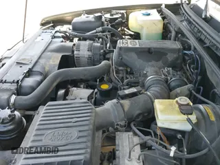 ✅ 1996 Land Rover Discovery SD • VIN: SALJY1249TA531305 • Lot: 42488538. Wystawiony na IAAI z przebiegiem 186 360 mil. Bezpłatny archiwum sprzedaży aukcyjnych z USA i szczegółowy raport historii pojazdu na DreamBid. Zdjęcie 19.