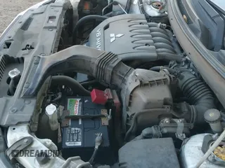 ✅ 2015 Mitsubishi Outlander GT • VIN: JA4JZ4AX8FZ006656 • Lot: 43362885. Listed on IAAI with 147,826 mi. Free auction sales archive from the USA and detailed vehicle history report at DreamBid. Image 19.