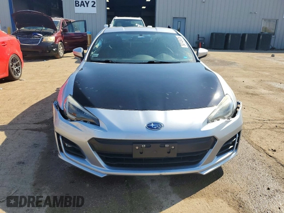 ✅ 2018 Subaru BRZ Limited • VIN: JF1ZCAC17J8602217 • Lot: 50743476. Wystawiony na Copart z przebiegiem 41 050 mil. Bezpłatny archiwum sprzedaży aukcyjnych z USA i szczegółowy raport historii pojazdu na DreamBid. Zdjęcie 5.