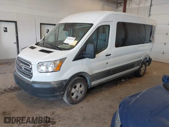 ✅ 2017 Ford Transit XL • VIN: 1FBAX2CM6HKA84324 • Lot: 45290195. Listed on IAAI with 212,682 mi. Free auction sales archive from the USA and detailed vehicle history report at DreamBid. Image 17.