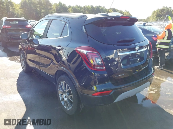 ✅ 2017 Buick Encore Sport Touring • VIN: KL4CJ1SB2HB188514 • Lot: 43273049. Wystawiony na IAAI z przebiegiem 74 452 mil. Bezpłatny archiwum sprzedaży aukcyjnych z USA i szczegółowy raport historii pojazdu na DreamBid. Zdjęcie 3.