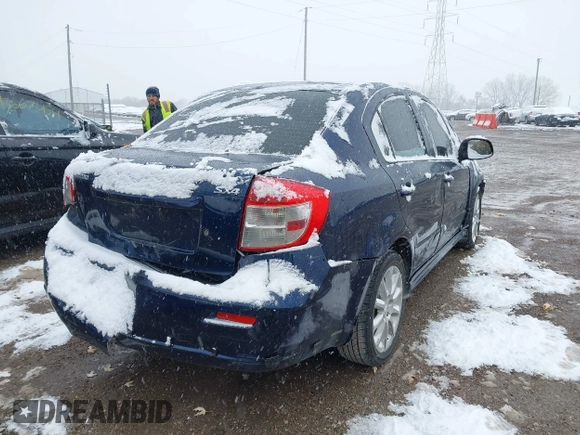 ✅ 2008 Suzuki SX4 Convenience • VIN: JS2YC415X85104754 • Lot: 43641349. Listed on IAAI with 198,309 mi. Free auction sales archive from the USA and detailed vehicle history report at DreamBid. Image 4.