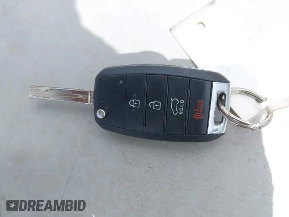 ✅ 2015 Kia Soul • VIN: KNDJN2A26F7778224 • Lot: 42238151. Wystawiony na IAAI z przebiegiem 142 215 mil. Bezpłatny archiwum sprzedaży aukcyjnych z USA i szczegółowy raport historii pojazdu na DreamBid. Zdjęcie 11.