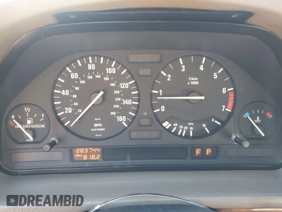 ✅ 1992 BMW 5 Series • VIN: WBAHD2312NBF73484 • Лот: 43932206. Опубліковано раніше на IAAI з пробігом 283 744 миль. Безкоштовний доступ до архіву аукціонних продажів зі США та докладний звіт про історію автомобіля на DreamBid. Зображення 7.