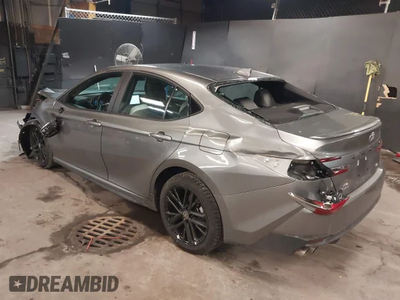 ✅ 2025 Toyota Camry XSE • VIN: 4T1DBADK0SU541344 • Lot: 44417903. Wystawiony na IAAI z przebiegiem 3 509 mil. Bezpłatny archiwum sprzedaży aukcyjnych z USA i szczegółowy raport historii pojazdu na DreamBid. Zdjęcie 3.