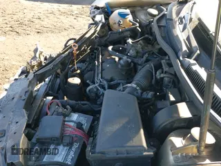 ✅ 2005 Volkswagen Golf GL • VIN: 9BWFR61J354015902 • Lot: 41462331. Wystawiony na IAAI z przebiegiem 235 754 mil. Bezpłatny archiwum sprzedaży aukcyjnych z USA i szczegółowy raport historii pojazdu na DreamBid. Zdjęcie 20.