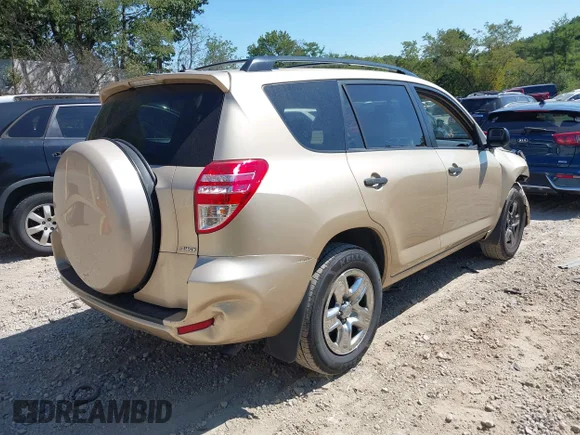 ✅ 2010 Toyota RAV4 • VIN: JTMBF4DV0AD023616 • Лот: 43211832. Опубліковано раніше на IAAI з пробігом 130 211 миль. Безкоштовний доступ до архіву аукціонних продажів зі США та докладний звіт про історію автомобіля на DreamBid. Зображення 4.