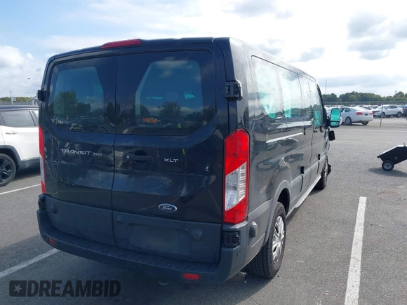 ✅ 2020 Ford Transit Passenger XL • VIN: 1FBAX2Y80LKA61271 • Lot: 41497835. Wystawiony na IAAI z przebiegiem 105 880 mil. Bezpłatny archiwum sprzedaży aukcyjnych z USA i szczegółowy raport historii pojazdu na DreamBid. Zdjęcie 4.