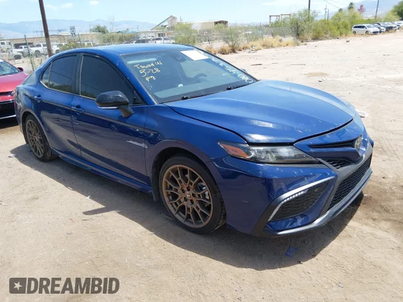 ✅ 2024 Toyota Camry SE • VIN: 4T1G11AK0RU258800 • Лот: 45370765. Опубліковано раніше на IAAI з пробігом 62 530 миль. Безкоштовний доступ до архіву аукціонних продажів зі США та докладний звіт про історію автомобіля на DreamBid. Зображення 1.