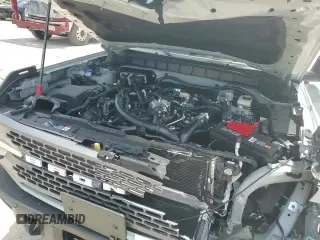 ✅ 2024 Ford Bronco Badlands • VIN: 1FMEE9BP4RLA84742 • Лот: 61963995. Опубликован ранее на Copart с пробегом 828 миль. Бесплатный доступ к архиву аукционных продаж из США и подробный отчёт об истории автомобиля на DreamBid. Изображение 14.