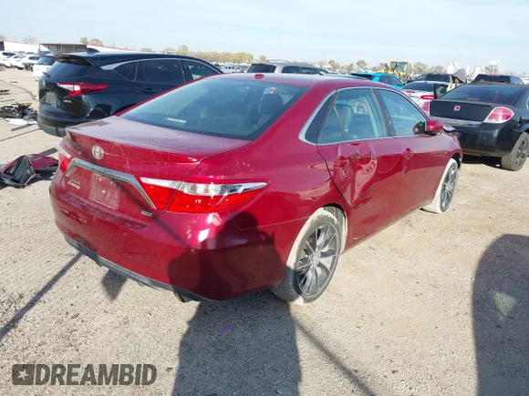 ✅ 2017 Toyota Camry SE • VIN: 4T1BF1FK0HU626217 • Lot: 43822323. Wystawiony na IAAI z przebiegiem 82 704 mil. Bezpłatny archiwum sprzedaży aukcyjnych z USA i szczegółowy raport historii pojazdu na DreamBid. Zdjęcie 4.