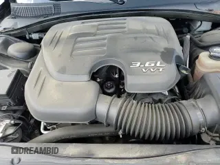 ✅ 2021 Chrysler 300 S • VIN: 2C3CCABG6MH523999 • Лот: 67039505. Опубликован ранее на Copart с пробегом 120 508 миль. Бесплатный доступ к архиву аукционных продаж из США и подробный отчёт об истории автомобиля на DreamBid. Изображение 15.