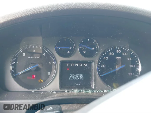 ✅ 2008 Cadillac Escalade • VIN: 1GYEC63868R197355 • Lot: 41152718. Wystawiony na IAAI z przebiegiem 253 985 mil. Bezpłatny archiwum sprzedaży aukcyjnych z USA i szczegółowy raport historii pojazdu na DreamBid. Zdjęcie 7.