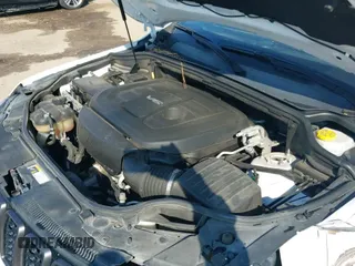 ✅ 2018 Jeep Grand Cherokee High Altitude • VIN: 1C4RJECGXJC228257 • Lot: 40569642. Wystawiony na IAAI z przebiegiem 95 472 mil. Bezpłatny archiwum sprzedaży aukcyjnych z USA i szczegółowy raport historii pojazdu na DreamBid. Zdjęcie 19.