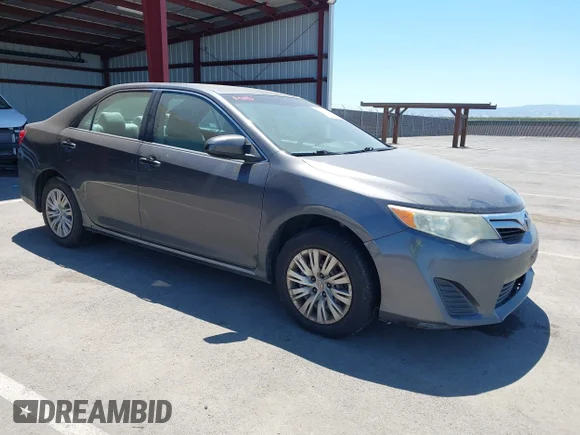 ✅ 2012 Toyota Camry LE • VIN: 4T4BF1FK9CR172306 • Лот: 45498351. Опубліковано раніше на IAAI з пробігом 269 668 миль. Безкоштовний доступ до архіву аукціонних продажів зі США та докладний звіт про історію автомобіля на DreamBid. Зображення 1.