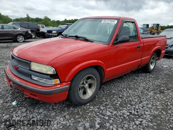 ✅ 2000 Chevrolet S-10 LS • VIN: 1GCCS1448YK170214 • Lot: 59137606. Wystawiony na Copart z przebiegiem 220 121 mil. Bezpłatny archiwum sprzedaży aukcyjnych z USA i szczegółowy raport historii pojazdu na DreamBid. Zdjęcie 1.