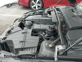 ✅ 2013 BMW 3 Series 328i • VIN: WBAKE5C56DJ107467 • Лот: 42736874. Опубликован ранее на IAAI с пробегом 106 670 миль. Бесплатный доступ к архиву аукционных продаж из США и подробный отчёт об истории автомобиля на DreamBid. Изображение 19.