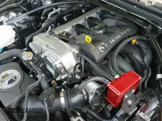 ✅ 2023 Mazda MX-5 Miata Club • VIN: JM1NDAC77P0552453 • Lot: 42383800. Wystawiony na IAAI z przebiegiem 13 646 mil. Bezpłatny archiwum sprzedaży aukcyjnych z USA i szczegółowy raport historii pojazdu na DreamBid. Zdjęcie 24.