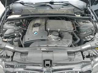 ✅ 2009 BMW 3 Series 335i • VIN: WBAWB73519P045681 • Lot: 43113394. Wystawiony na IAAI z przebiegiem 176 061 mil. Bezpłatny archiwum sprzedaży aukcyjnych z USA i szczegółowy raport historii pojazdu na DreamBid. Zdjęcie 12.