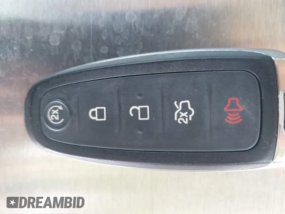 ✅ 2019 Ford Escape Titanium • VIN: 1FMCU9J9XKUB60753 • Лот: 44615464. Опубликован ранее на IAAI с пробегом 77 743 миль. Бесплатный доступ к архиву аукционных продаж из США и подробный отчёт об истории автомобиля на DreamBid. Изображение 11.