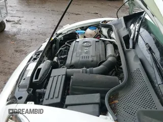 ✅ 2015 Volkswagen Beetle 1.8T • VIN: 3VWF17AT5FM653676 • Lot: 43314976. Wystawiony na IAAI z przebiegiem 46 989 mil. Bezpłatny archiwum sprzedaży aukcyjnych z USA i szczegółowy raport historii pojazdu na DreamBid. Zdjęcie 19.