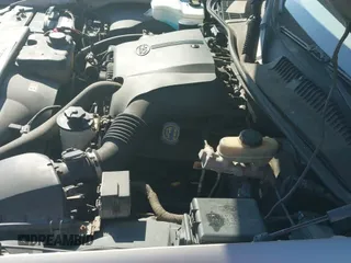 ✅ 2002 Lincoln Town Car Signature • VIN: 1LNHM82W72Y614339 • Lot: 43874876. Listed on IAAI with 157,755 mi. Free auction sales archive from the USA and detailed vehicle history report at DreamBid. Image 12.