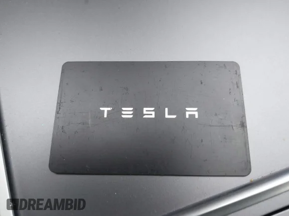 ✅ 2023 Tesla Model Y Long Range • VIN: 7SAYGDEE6PA094956 • Лот: 44889746. Опубліковано раніше на IAAI з пробігом 59 112 миль. Безкоштовний доступ до архіву аукціонних продажів зі США та докладний звіт про історію автомобіля на DreamBid. Зображення 11.