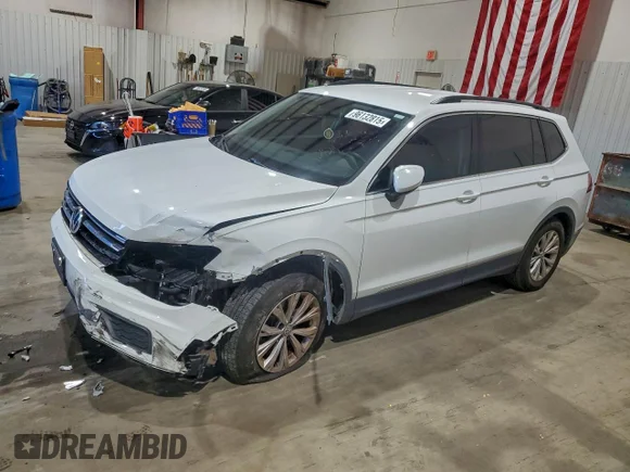 ✅ 2018 Volkswagen Tiguan SEL • VIN: 3VV3B7AXXJM178381 • Lot: 96132815. Listed on Copart with 47,463 mi. Free auction sales archive from the USA and detailed vehicle history report at DreamBid. Image 1.