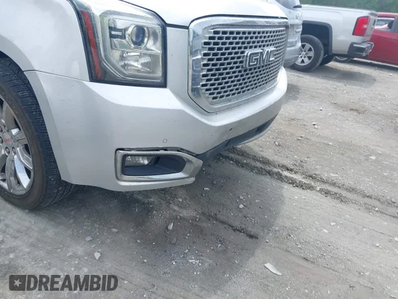 ✅ 2016 GMC Yukon XL SLT • VIN: 1GKS1GKC3GR234469 • Лот: 45196656. Опубликован ранее на IAAI с пробегом 175 278 миль. Бесплатный доступ к архиву аукционных продаж из США и подробный отчёт об истории автомобиля на DreamBid. Изображение 6.